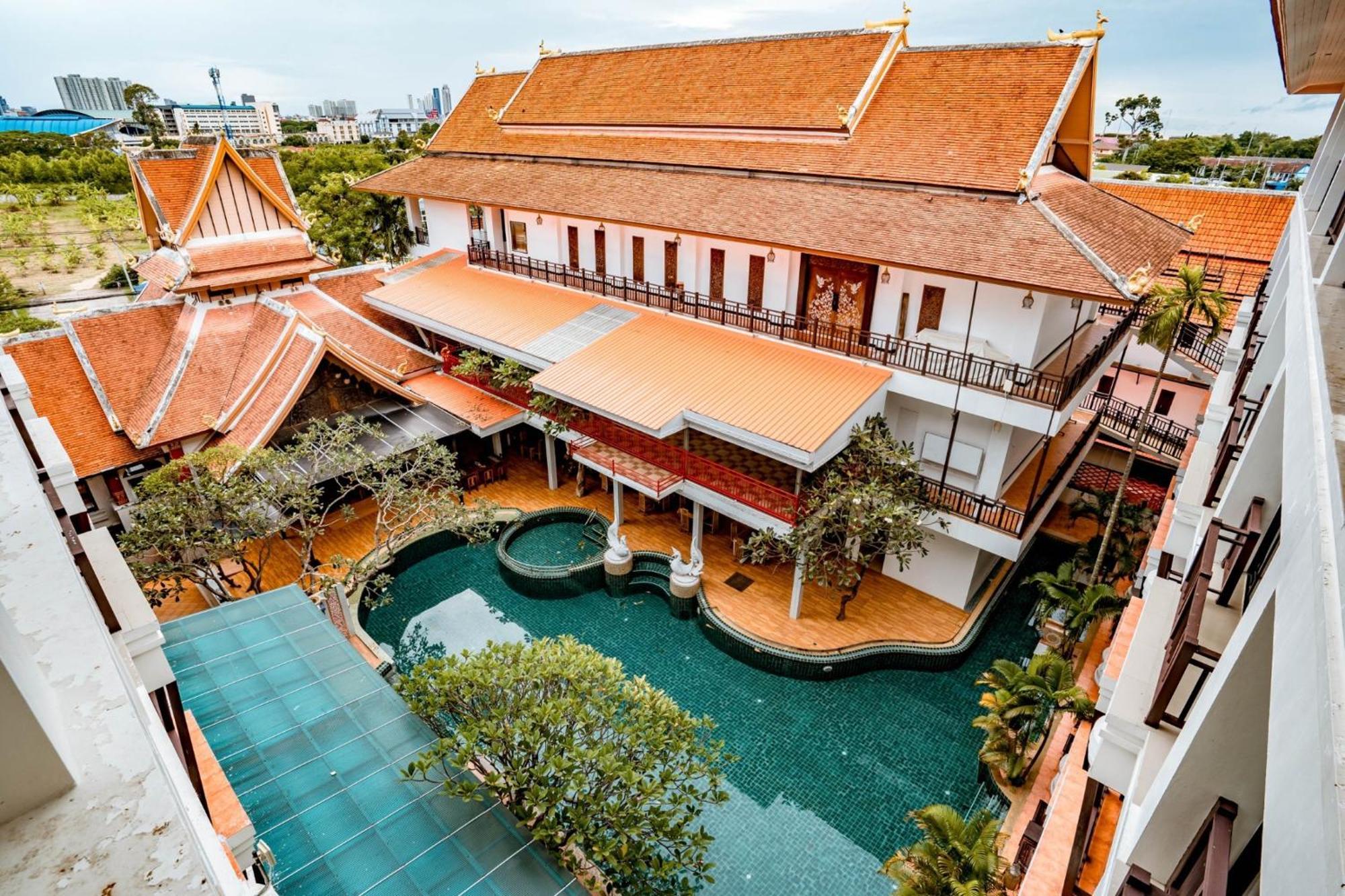 Lanna Hotel By Kasalong Resort And Spa Pattaya Exterior photo